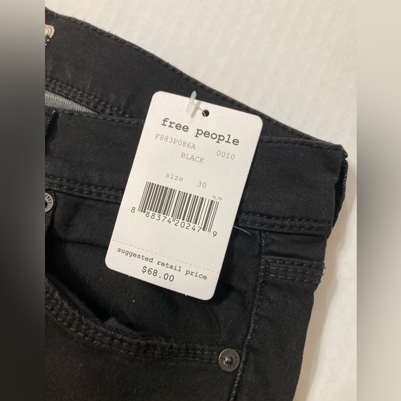 Free People | NWT Women’s Black Denim Cropped Jeans - Picture 7 of 11